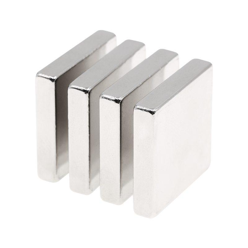 Blokker permanent magnet 4